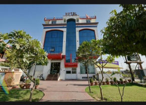 Hotel Mansarovar Palace